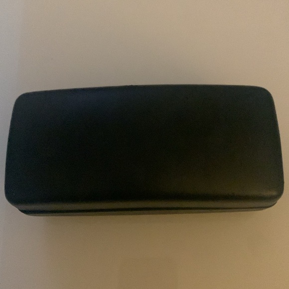VERSACE NWOT Black Clamshell Sunglass Case - Picture 8 of 8
